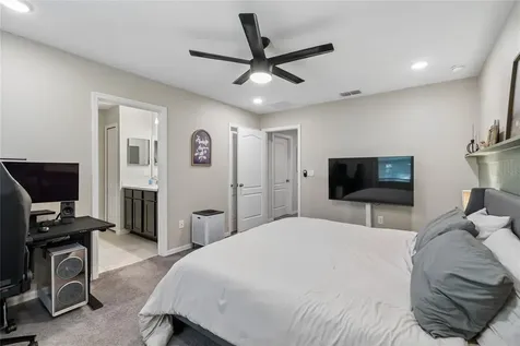 4733 Deer Track Street Tampa FL 33610
