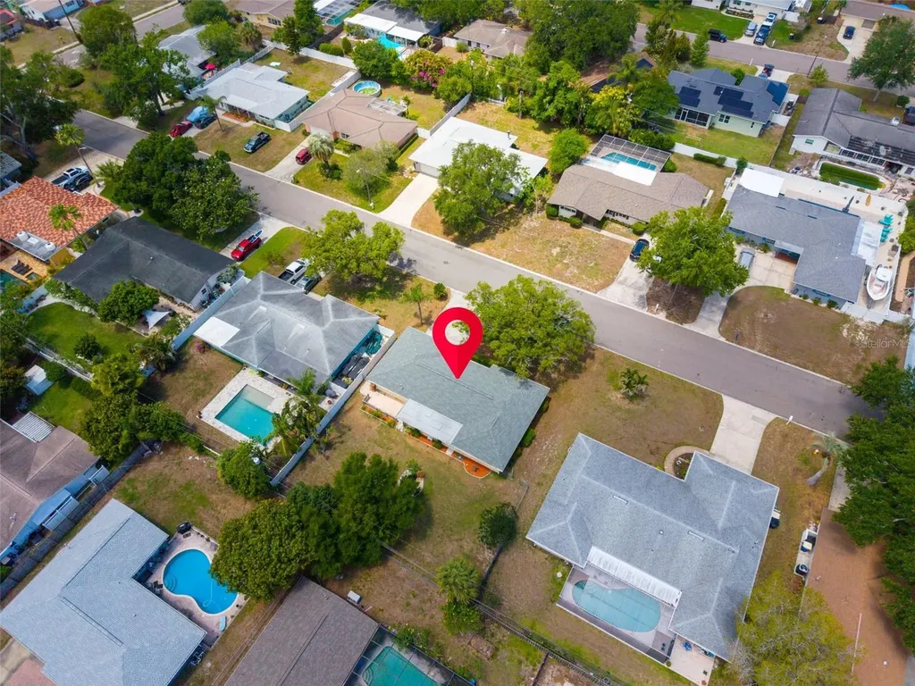 1935 Jeffords Street Clearwater FL 33764