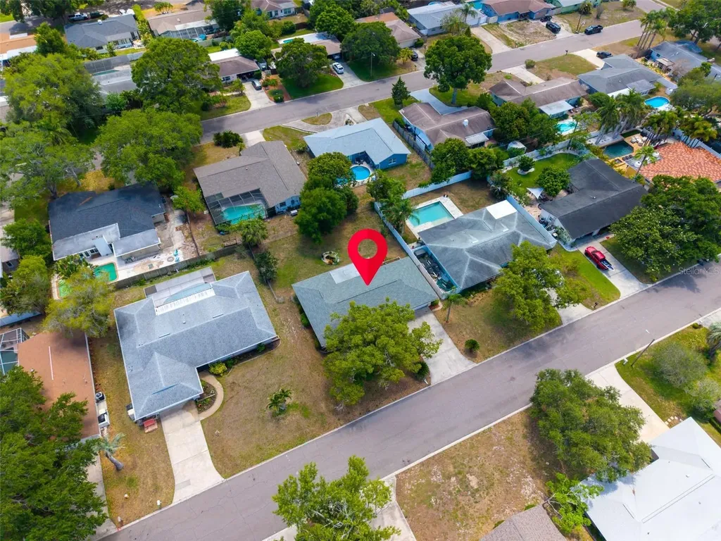 1935 Jeffords Street Clearwater FL 33764