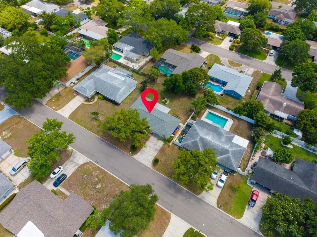 1935 Jeffords Street Clearwater FL 33764