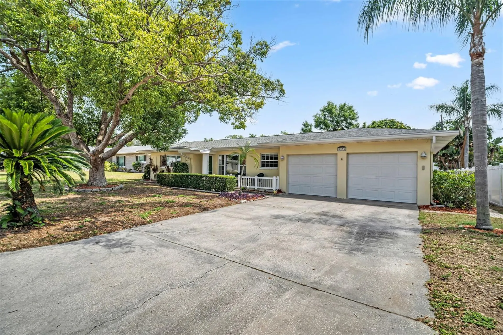 1935 Jeffords Street Clearwater FL 33764