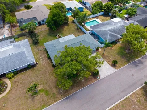 1935 Jeffords Street Clearwater FL 33764