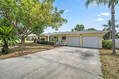 1935 Jeffords Street Clearwater FL 33764