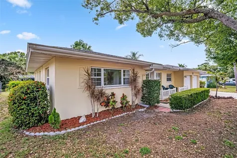 1935 Jeffords Street Clearwater FL 33764