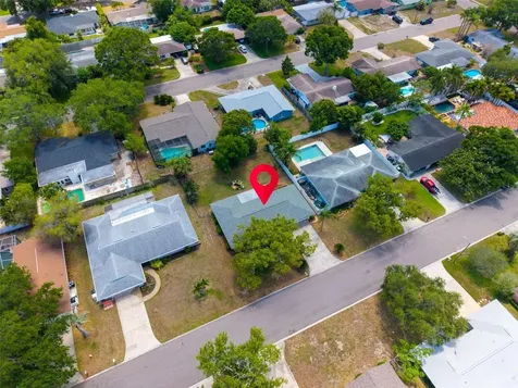 1935 Jeffords Street Clearwater FL 33764