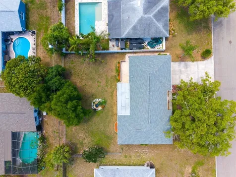 1935 Jeffords Street Clearwater FL 33764