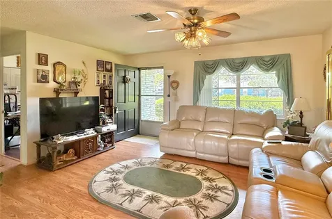 131 Willow Street Lake Wales FL 33859