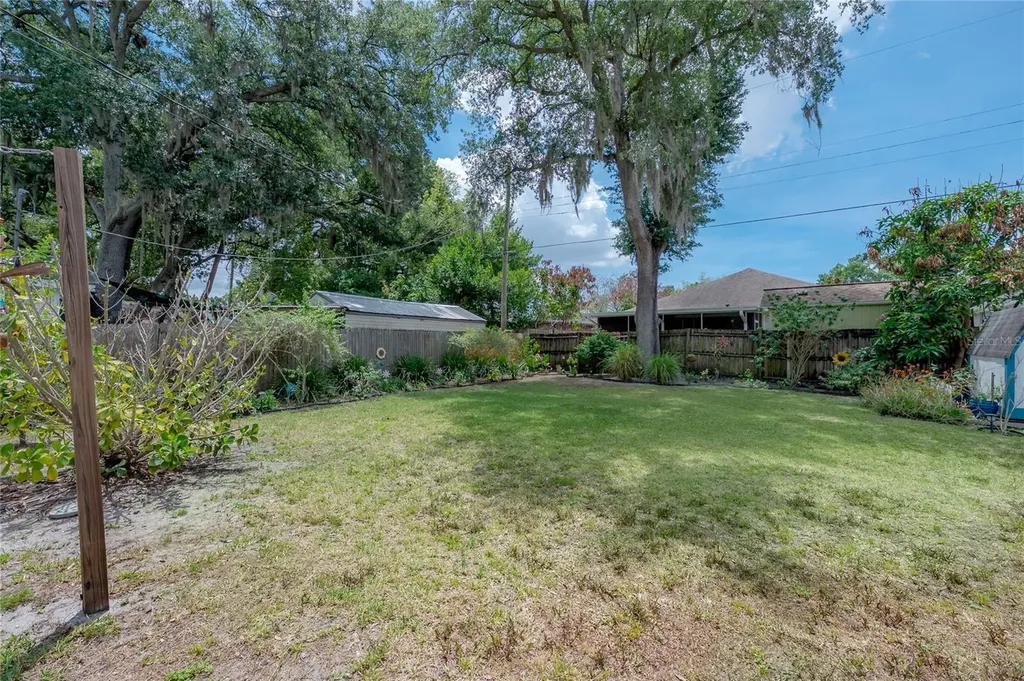 912 Cornelius Avenue Tampa FL 33603