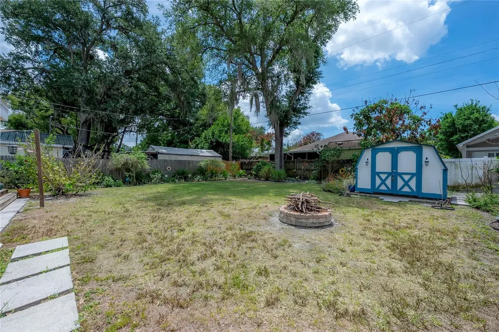 912 Cornelius Avenue Tampa FL 33603