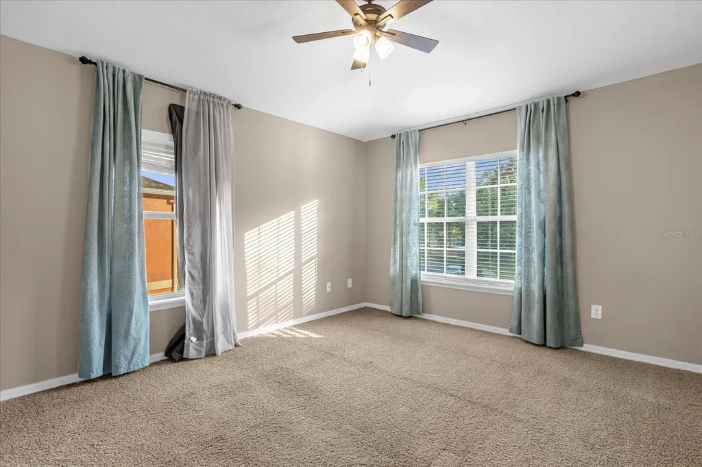 2811 Pine Oaks Trail Sanford FL 32773