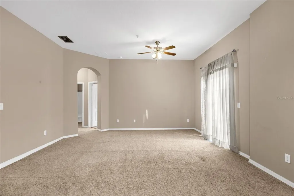 2811 Pine Oaks Trail Sanford FL 32773
