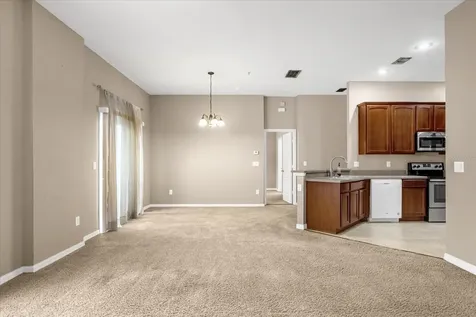 2811 Pine Oaks Trail Sanford FL 32773