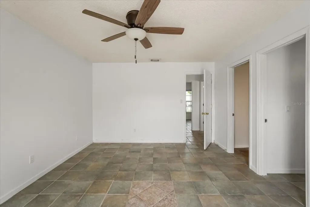 2019 Paprika Drive Orlando FL 32837