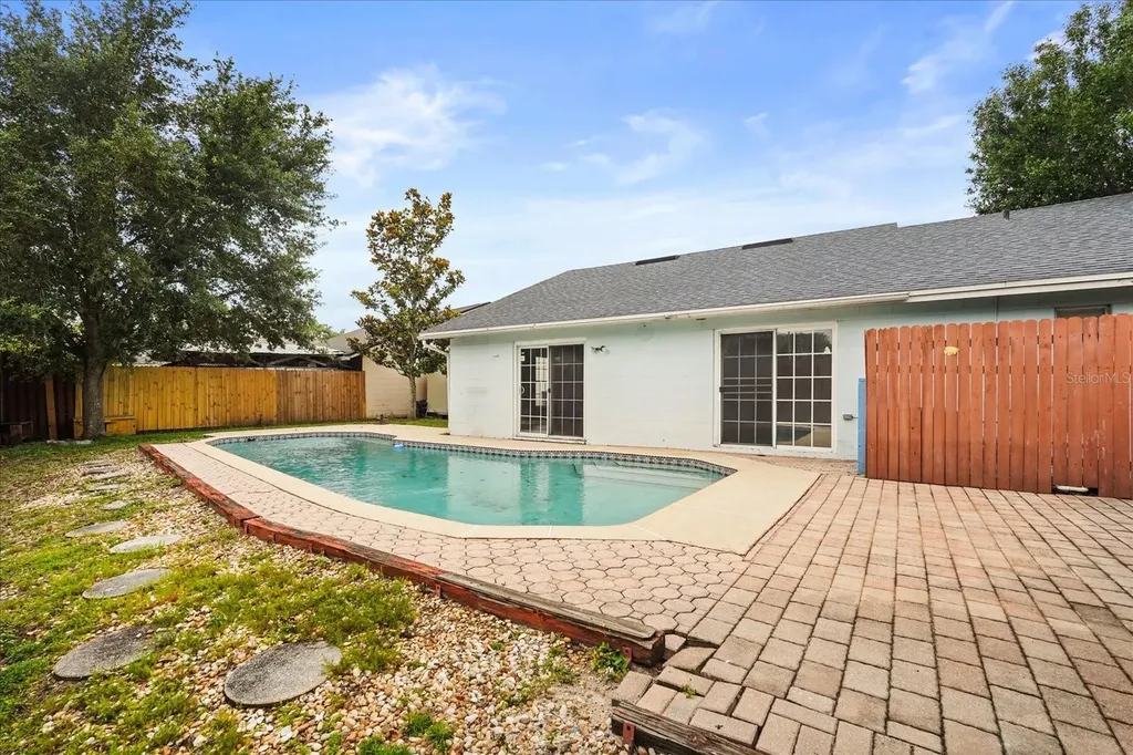 2019 Paprika Drive Orlando FL 32837
