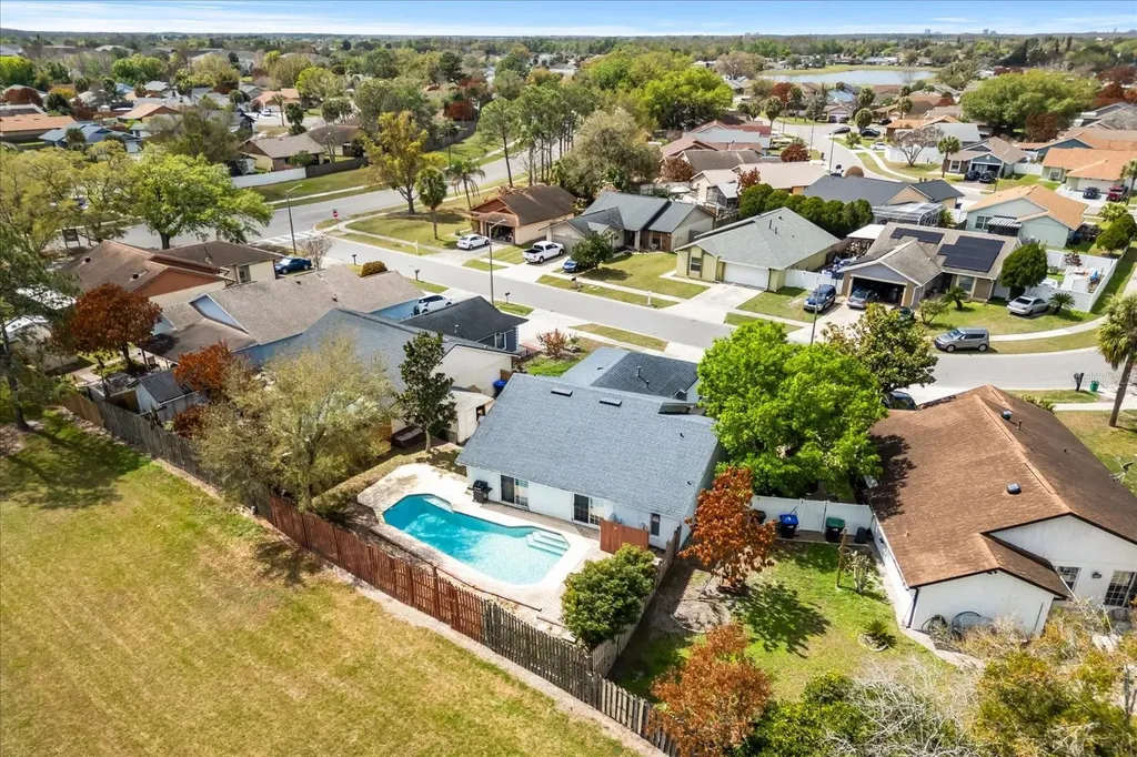 2019 Paprika Drive Orlando FL 32837
