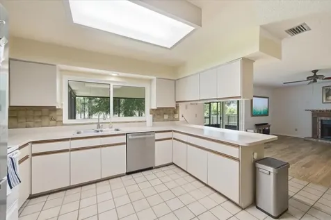 2804 Palamore Drive Tampa FL 33618