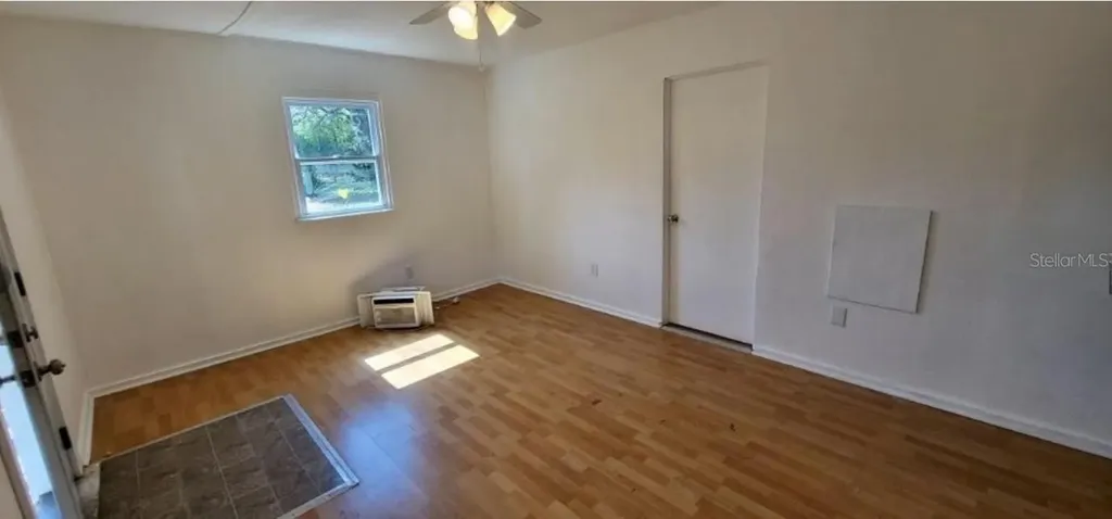 912 Engman Street Clearwater FL 33755