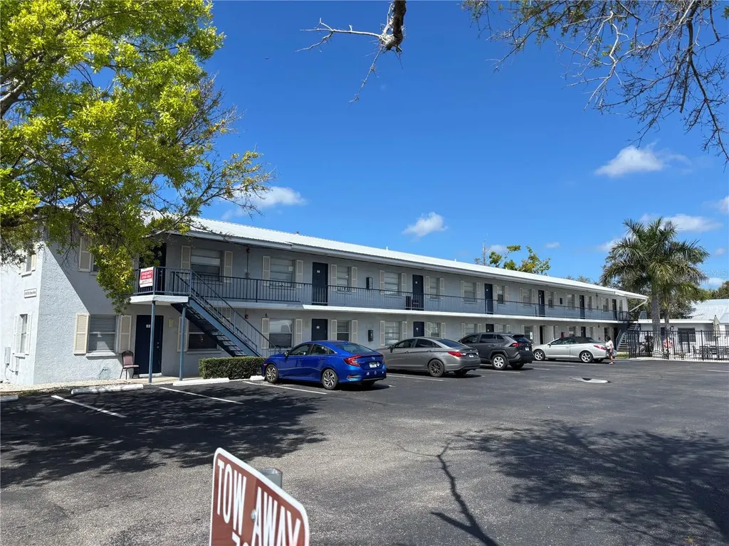 507 10th Avenue W Palmetto FL 34221