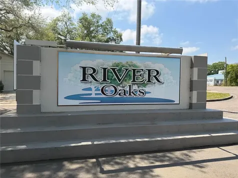 3724 River Oaks Court New Port Richey FL 34655