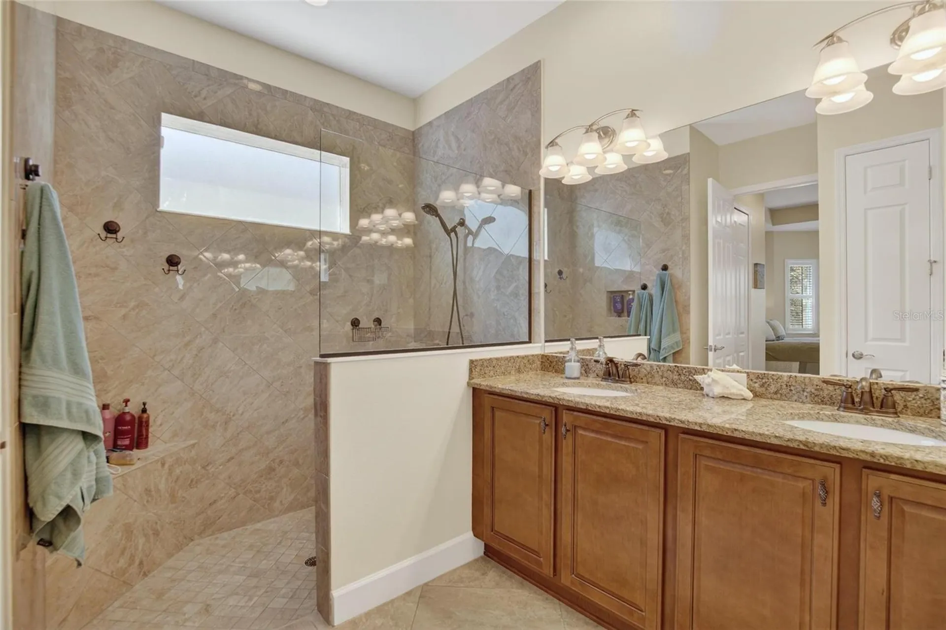 1525 Emerald Dunes Drive Sun City Center FL 33573