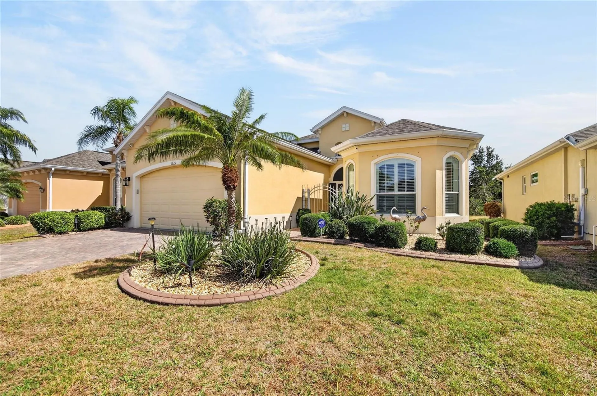 1525 Emerald Dunes Drive Sun City Center FL 33573