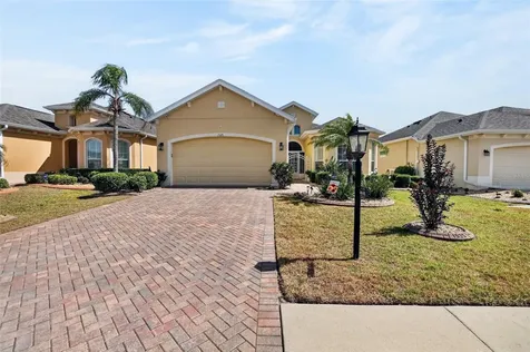 1525 Emerald Dunes Drive Sun City Center FL 33573