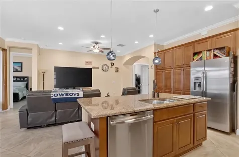 1525 Emerald Dunes Drive Sun City Center FL 33573