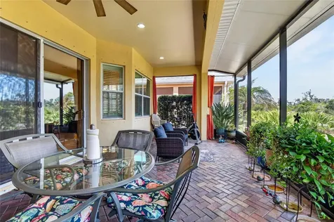 1525 Emerald Dunes Drive Sun City Center FL 33573