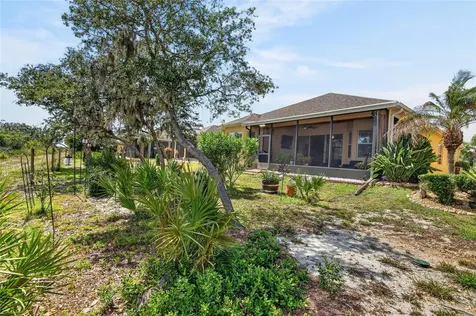 1525 Emerald Dunes Drive Sun City Center FL 33573