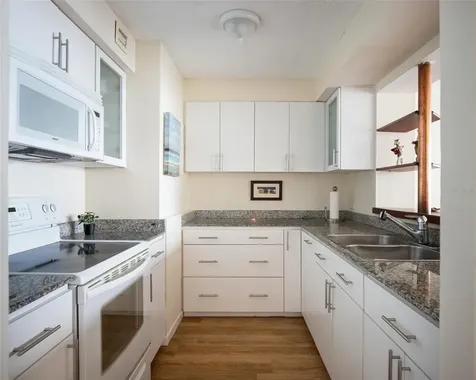 1477 Ashford Avenue Torre Del Mar San Juan PR 00907