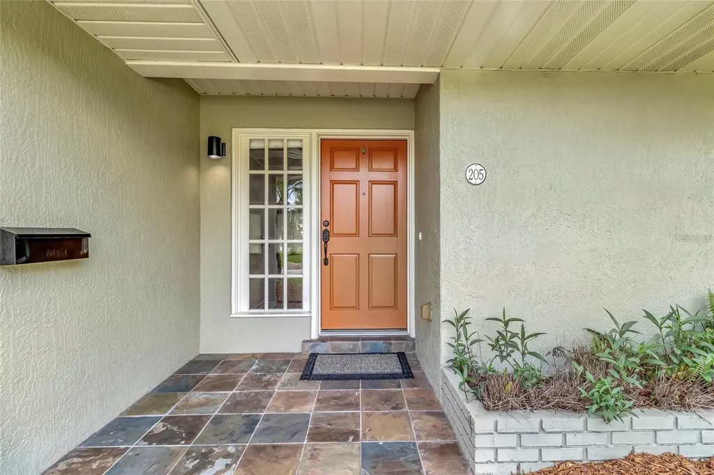 205 S Woodland Street Winter Garden FL 34787