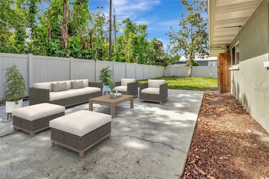 205 S Woodland Street Winter Garden FL 34787