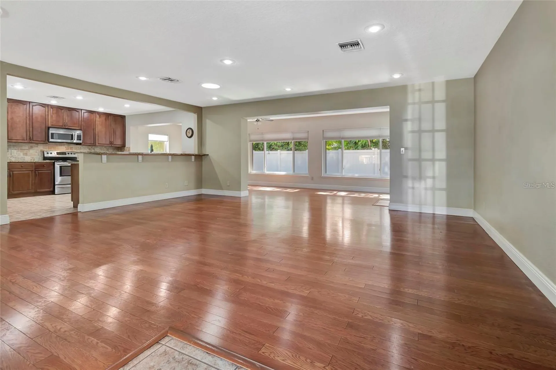 205 S Woodland Street Winter Garden FL 34787