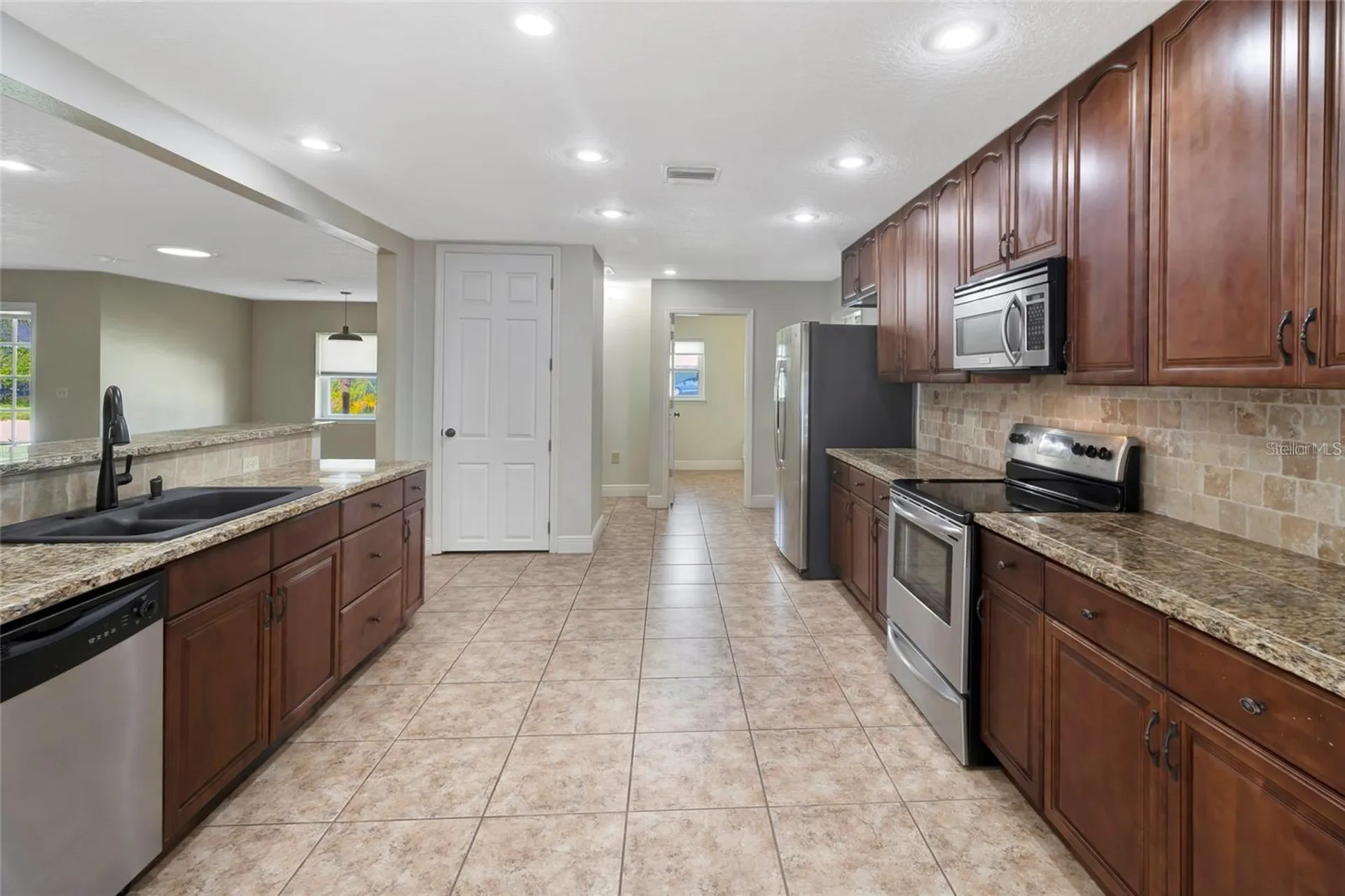 205 S Woodland Street Winter Garden FL 34787