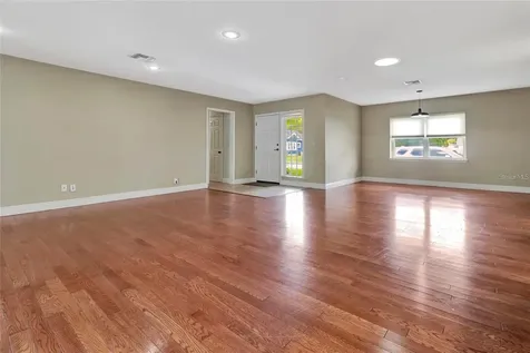 205 S Woodland Street Winter Garden FL 34787