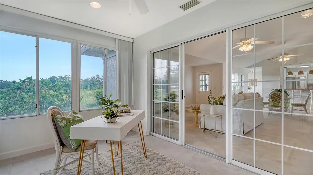 6467 Carrington Circle Sarasota FL 34238