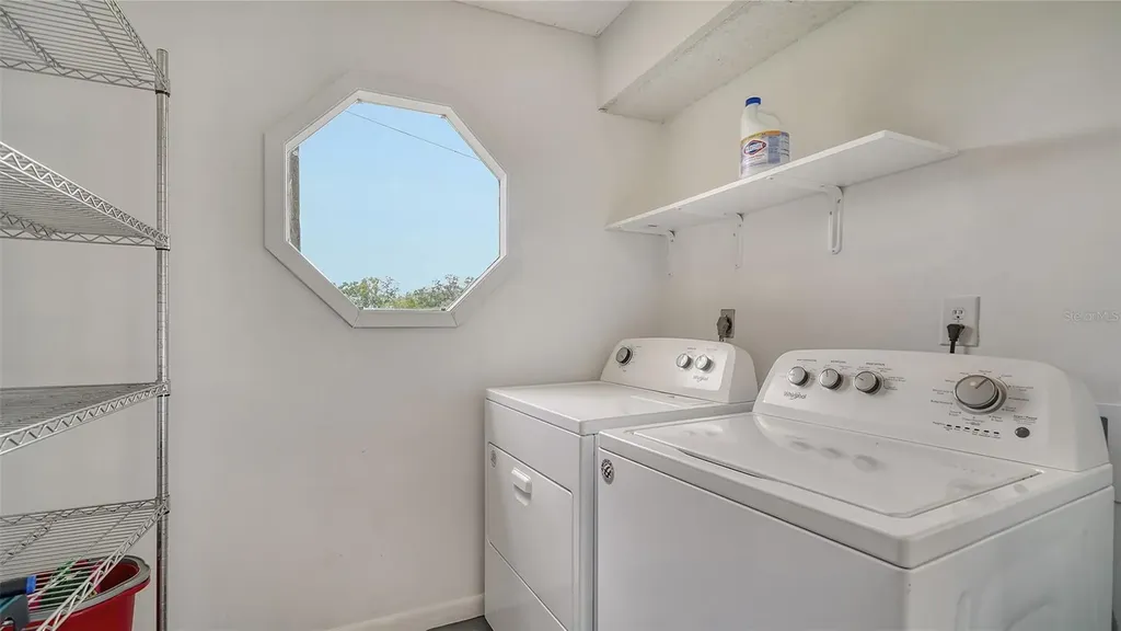 6467 Carrington Circle Sarasota FL 34238