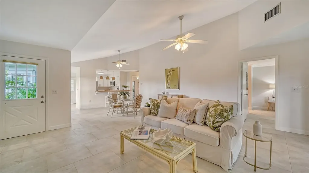6467 Carrington Circle Sarasota FL 34238