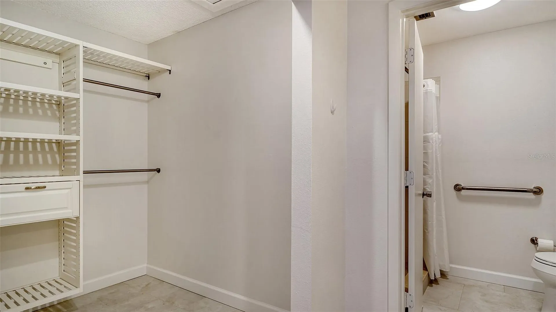 6467 Carrington Circle Sarasota FL 34238