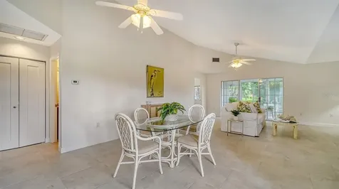6467 Carrington Circle Sarasota FL 34238