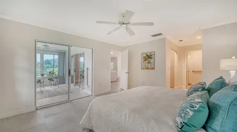 6467 Carrington Circle Sarasota FL 34238