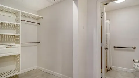 6467 Carrington Circle Sarasota FL 34238