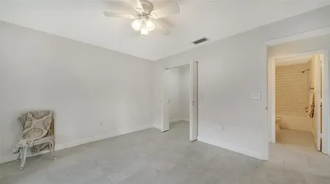 6467 Carrington Circle Sarasota FL 34238