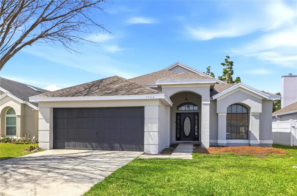 7744 Altavan Avenue Orlando FL 32822