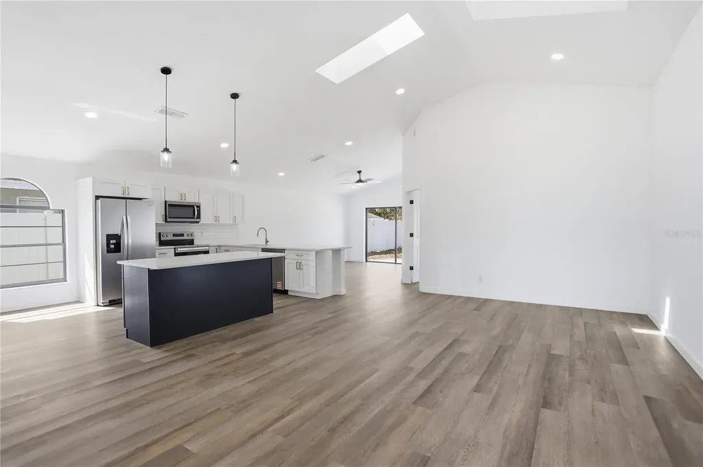 7744 Altavan Avenue Orlando FL 32822