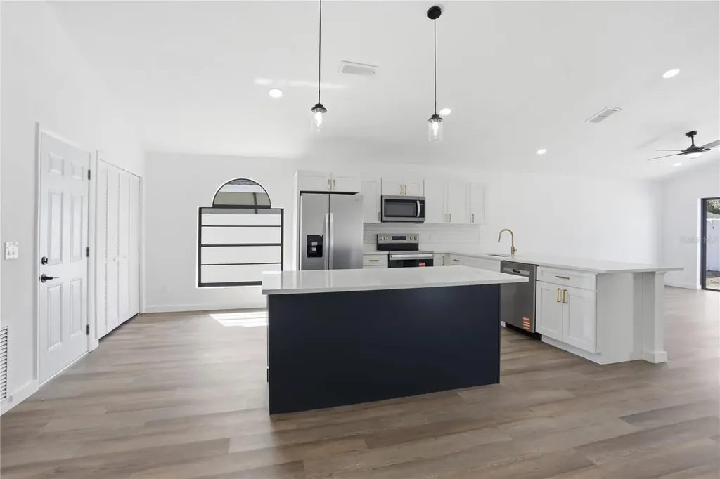 7744 Altavan Avenue Orlando FL 32822