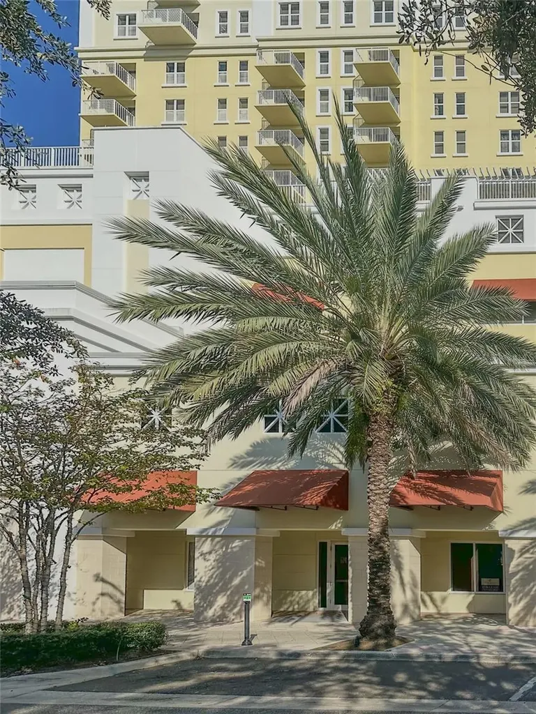 628 Cleveland Street Clearwater FL 33755
