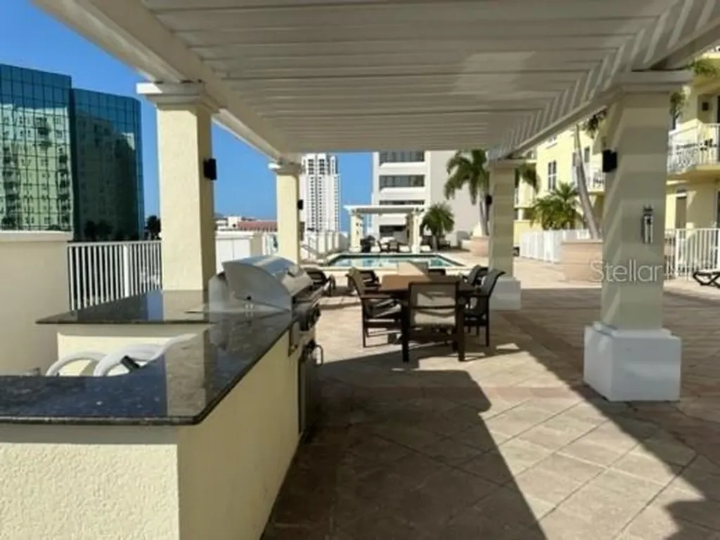 628 Cleveland Street Clearwater FL 33755