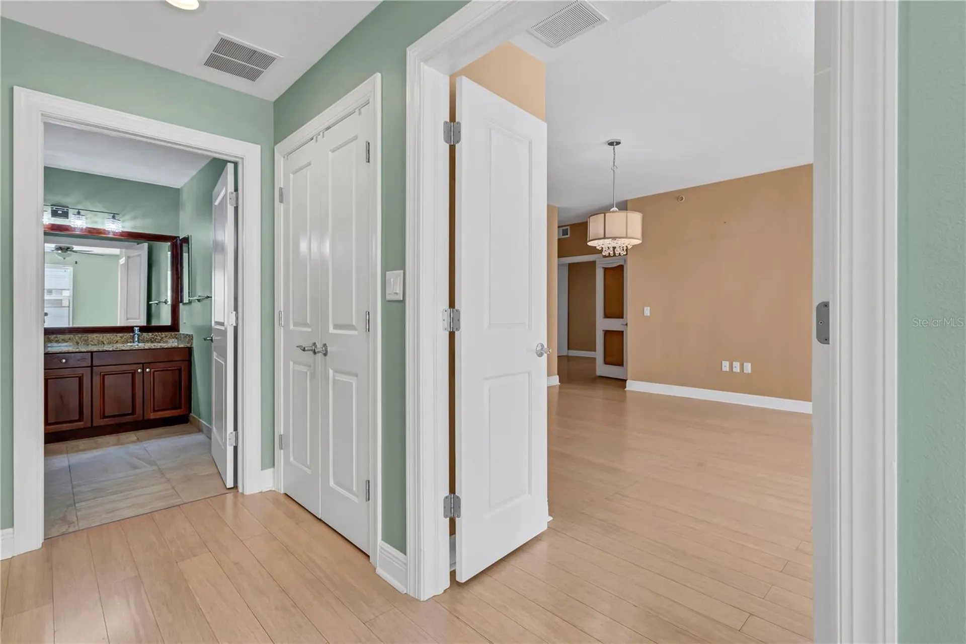 628 Cleveland Street Clearwater FL 33755