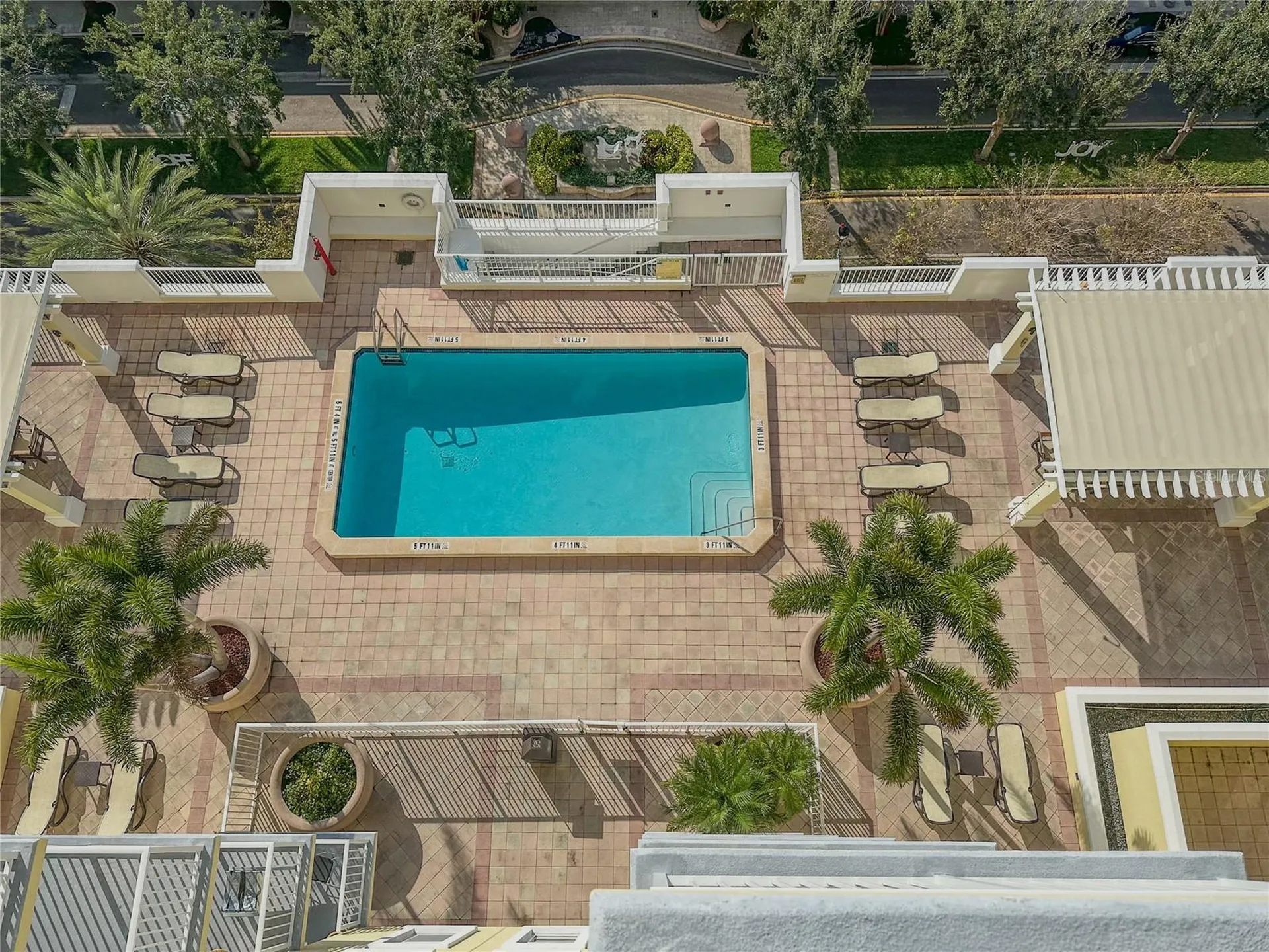 628 Cleveland Street Clearwater FL 33755